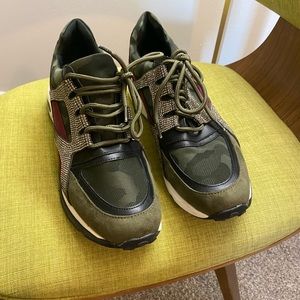 Steve Madden Woman’s sneakers.